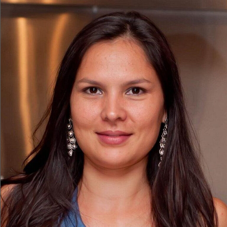 Roatan real estate broker